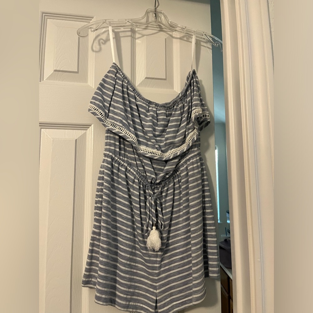 Striped strapless Romper